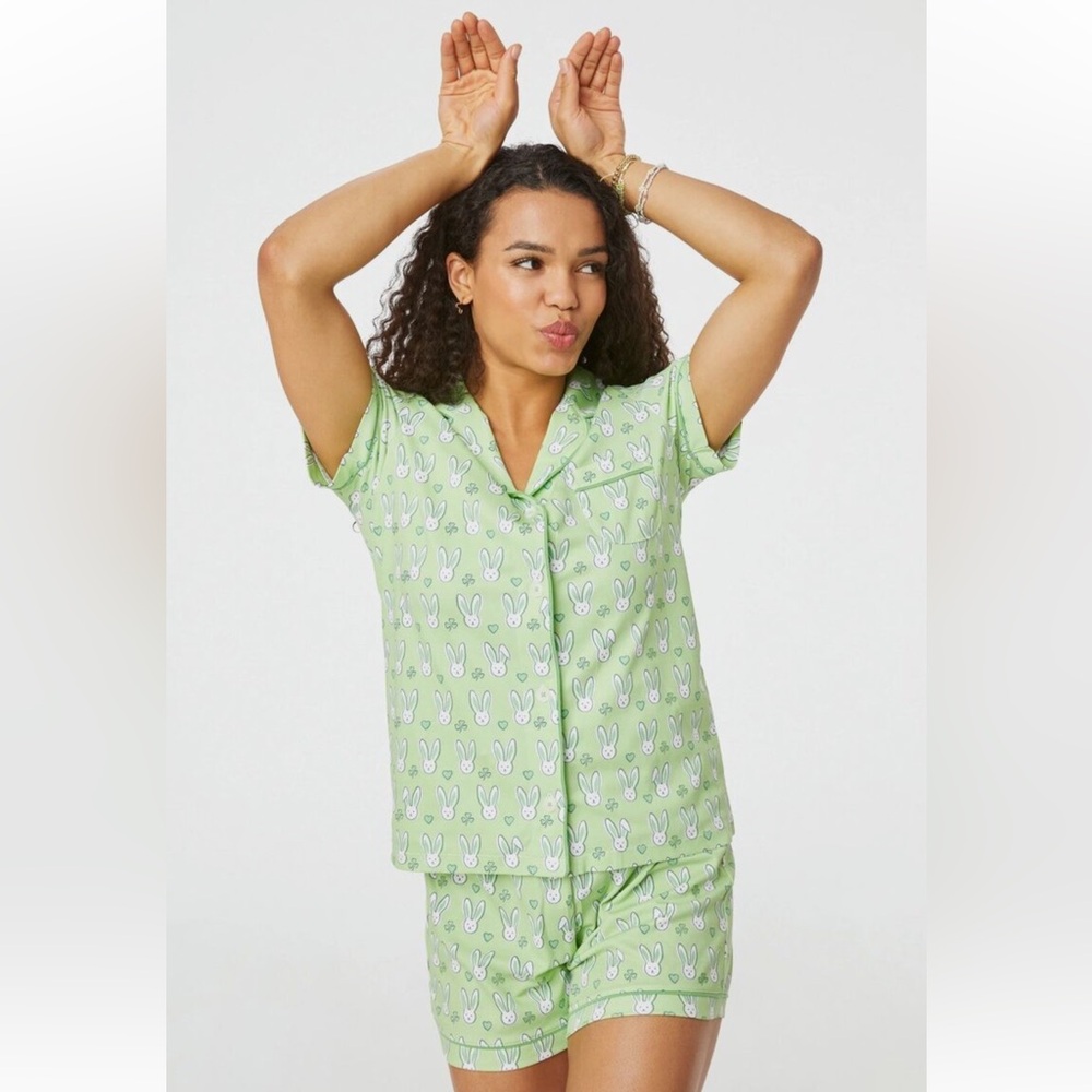 Roberta Roller Rabbit mint green luck bunny polo pajamas size Small